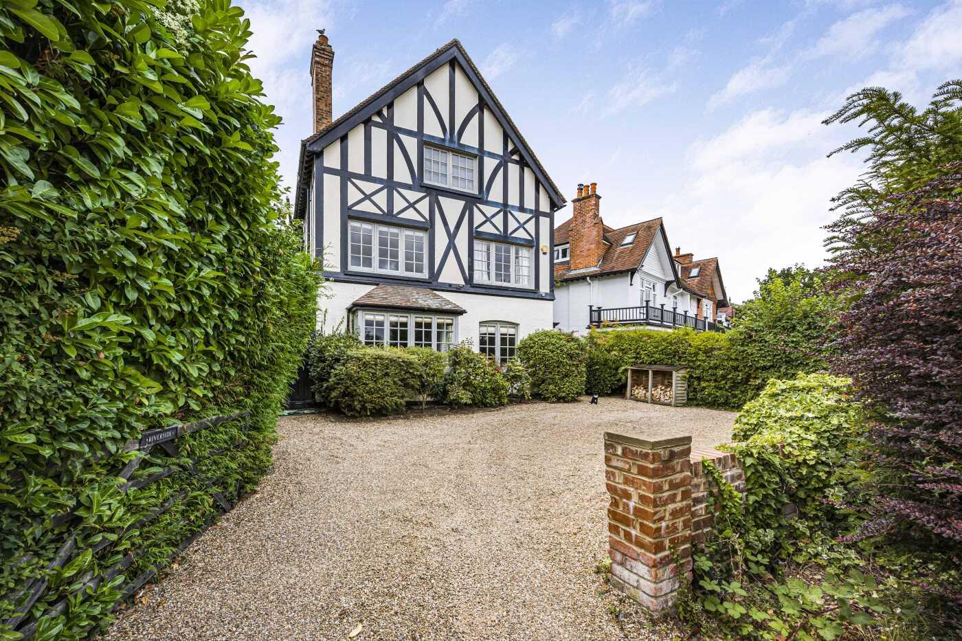 Basmore Lane, Lower Shiplake, Henley-on-Thames
